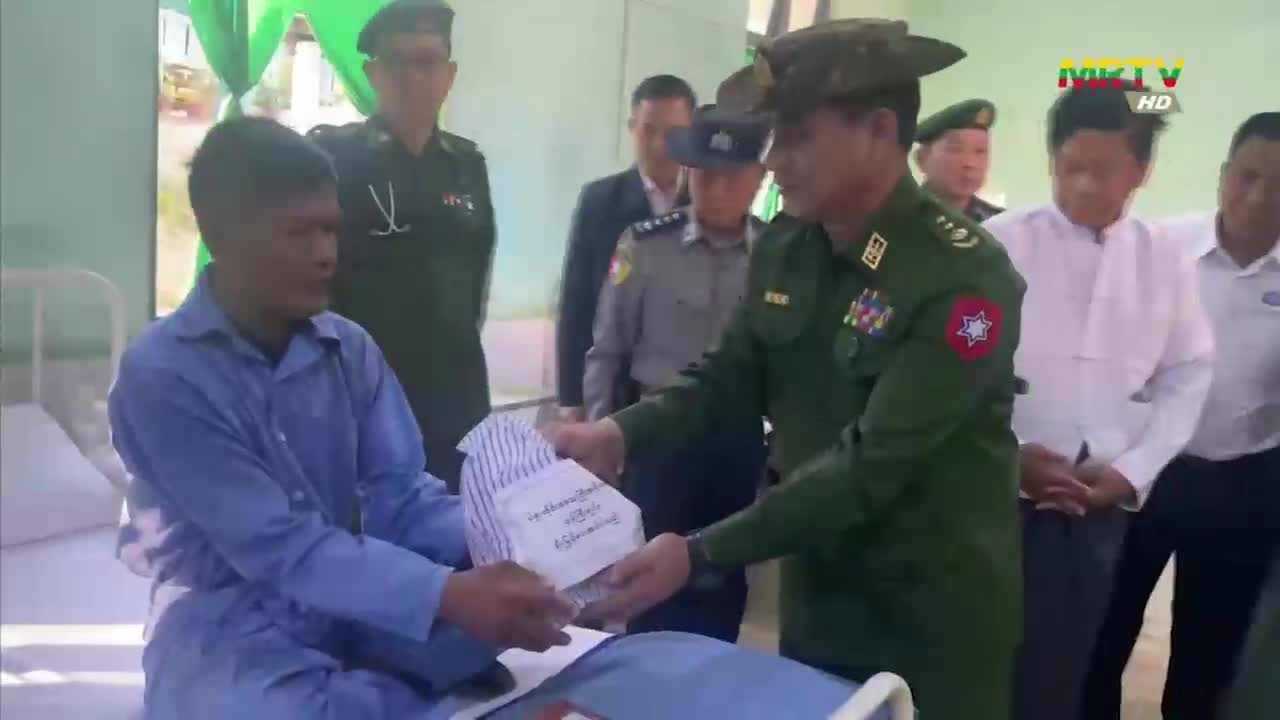 ပဲခူးတိုင်း‌ဒေသကြီး ဝန်ကြီးချုပ် ဦးမျိုးဆွေဝင်း ပြည်မြို့၊ တပ်မတေ...